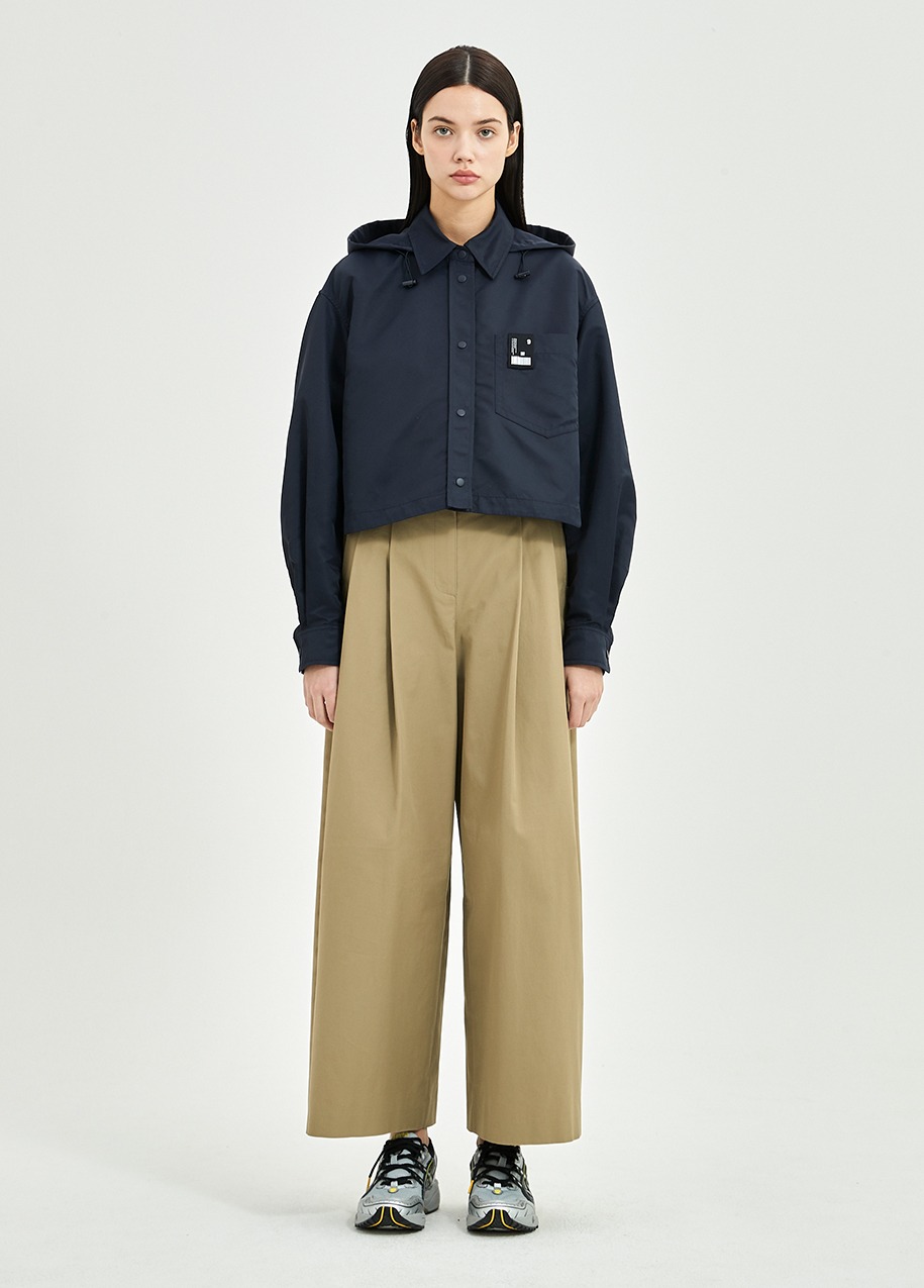 Crop shirt type hooded jumper
