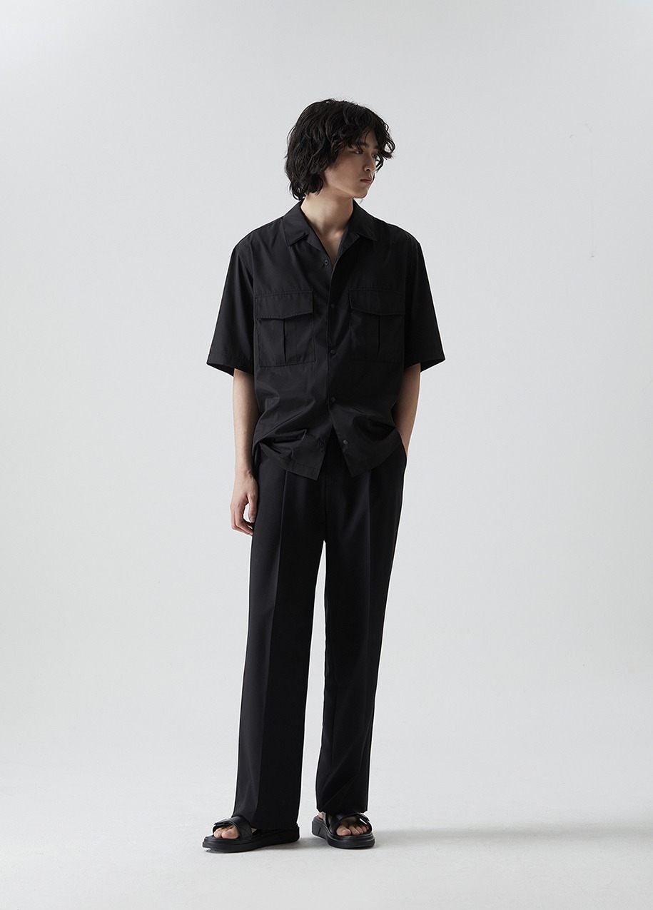 one tuck wide pants